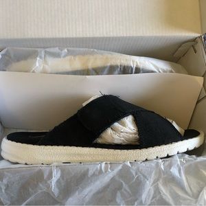 Women’s Gypsy Jazz Ocean Sandal Black Size 7